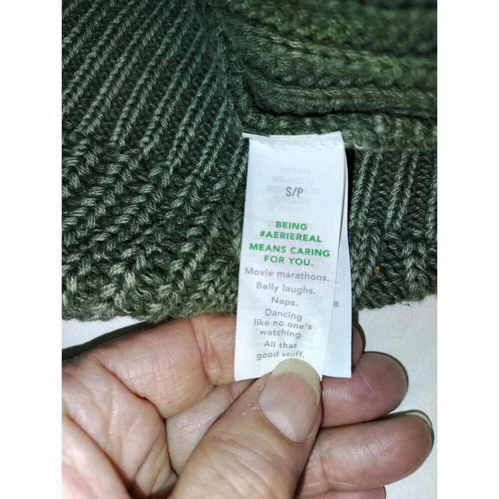 Aerie Women's Green Cable Knit V-Neck Slouchy Long Sleeve Sweater Size Small